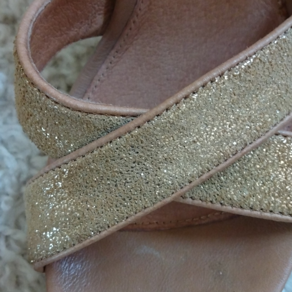 Ugg Platform Shoes - image 8